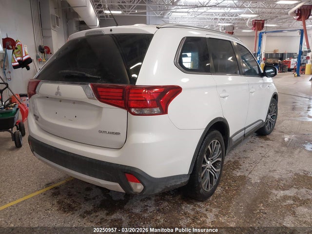 JA4JZ4AX7GZ604092 Mitsubishi OUTLANDER GT