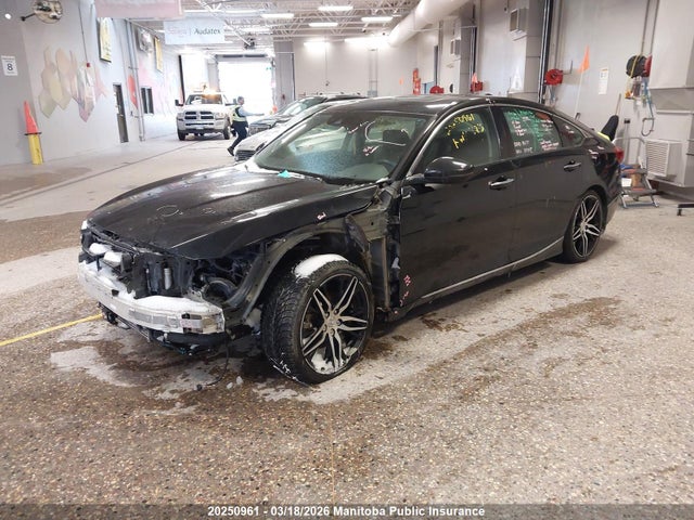 1HGCV1F9XMA802695 Honda Accord Touring