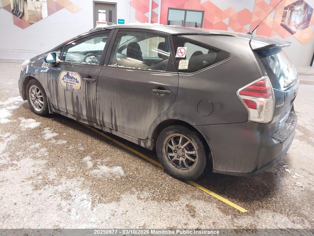 JTDZN3EUXFJ032835 Toyota PRIUS V