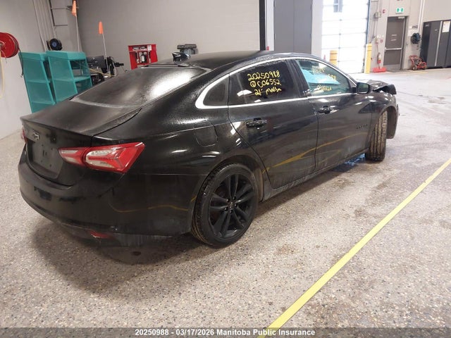 1G1ZD5ST7MF006552 Chevrolet MALIBU LT