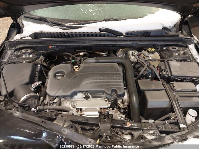 1G1ZD5ST7MF006552 Chevrolet MALIBU LT