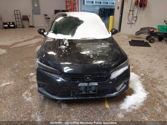 2HGFE1F92NH003915 Honda Civic Touring