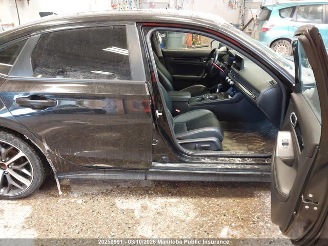 2HGFE1F92NH003915 Honda Civic Touring