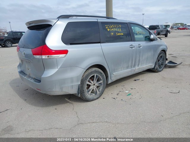 20251015 :رقم المزاد ، 5TDJK3DC2ES087828 vin ، 2014 Toyota Sienna Le V6 مزاد بيع