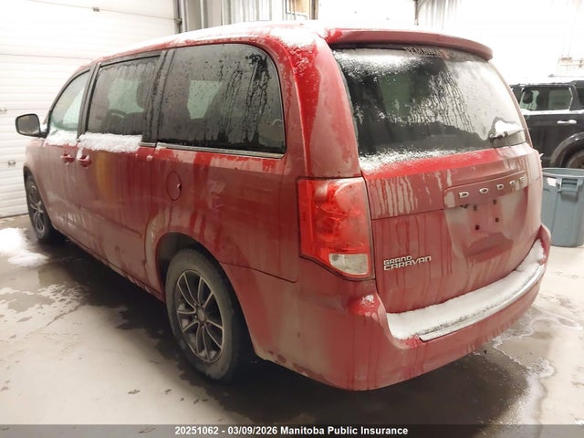 20251062 :رقم المزاد ، 2C4RDGBG7GR216460 vin ، 2016 Dodge Grand Caravan Sxt مزاد بيع