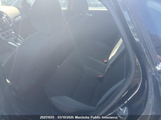 20251070 :رقم المزاد ، 1FADP3F2XEL146392 vin ، 2014 Ford Focus Se مزاد بيع