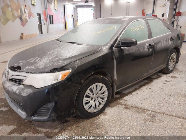 Toyota CAMRY LE 2014 4T1BF1FK4EU358588 Image 2