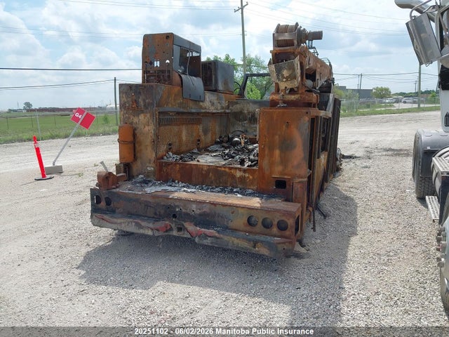 2011 Freightliner M2 106 Medium Duty მანქანა იყიდება აუქციონზე, vin: 1FVACWBS9BDAW7812, აუქციონის ნომერი: 20251102