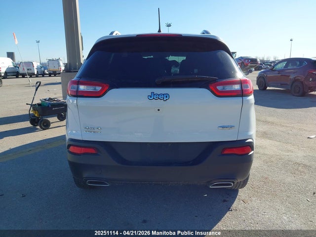 20251114 :رقم المزاد ، 1C4PJMCS9HW631189 vin ، 2017 Jeep Cherokee North مزاد بيع