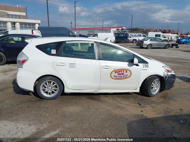 JTDZN3EU5GJ041699 Toyota PRIUS V