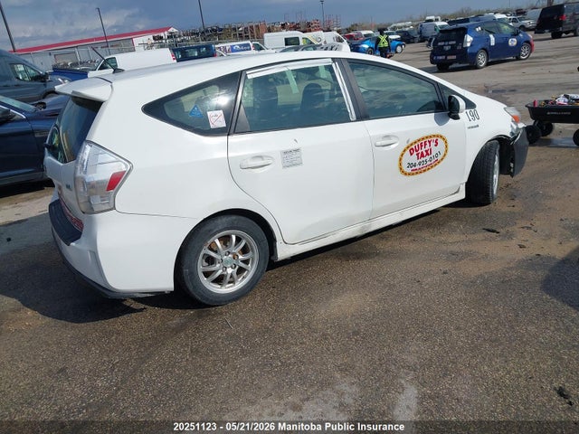 JTDZN3EU5GJ041699 Toyota PRIUS V