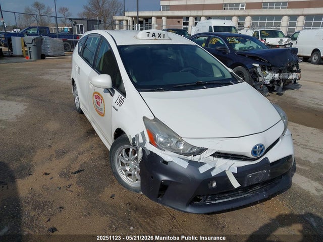 JTDZN3EU5GJ041699 Toyota PRIUS V