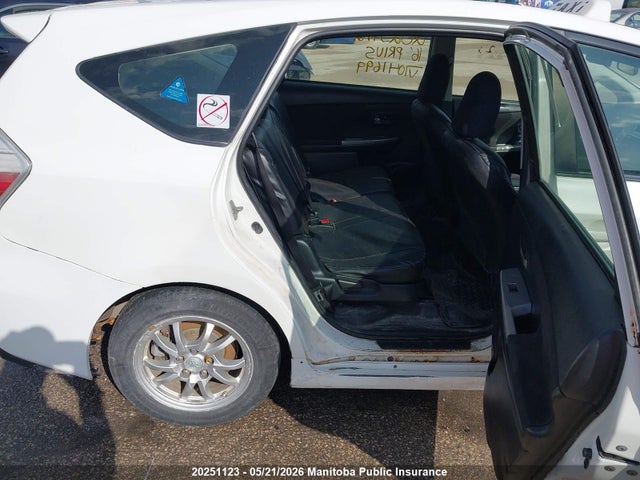 JTDZN3EU5GJ041699 Toyota PRIUS V