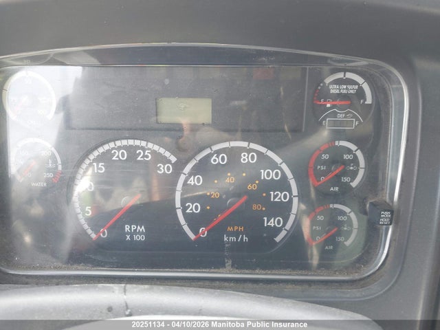 20251134 :رقم المزاد ، 1FVACYBS9CHBW2876 vin ، 2012 Freightliner M2106 مزاد بيع