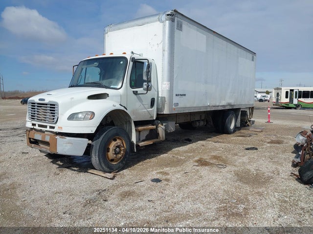 20251134 :رقم المزاد ، 1FVACYBS9CHBW2876 vin ، 2012 Freightliner M2106 مزاد بيع