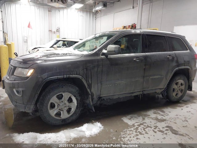 1C4RJFAGXFC799618 Jeep Grand Cherokee Laredo