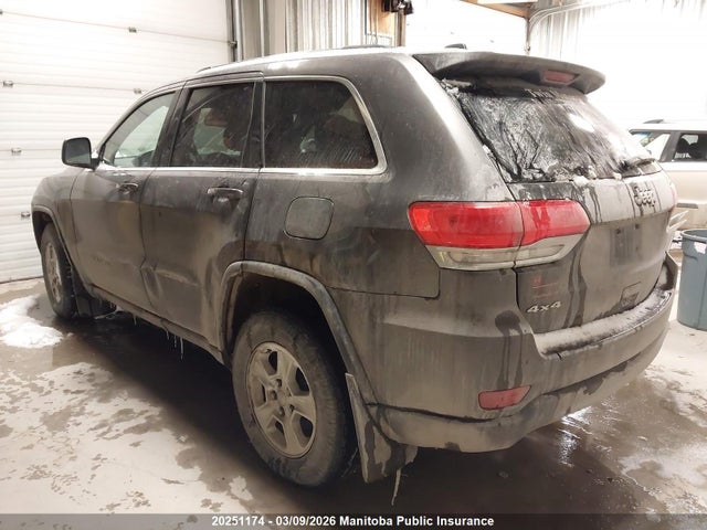 1C4RJFAGXFC799618 Jeep Grand Cherokee Laredo