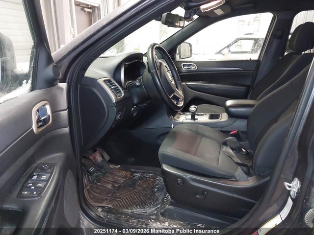 1C4RJFAGXFC799618 Jeep Grand Cherokee Laredo