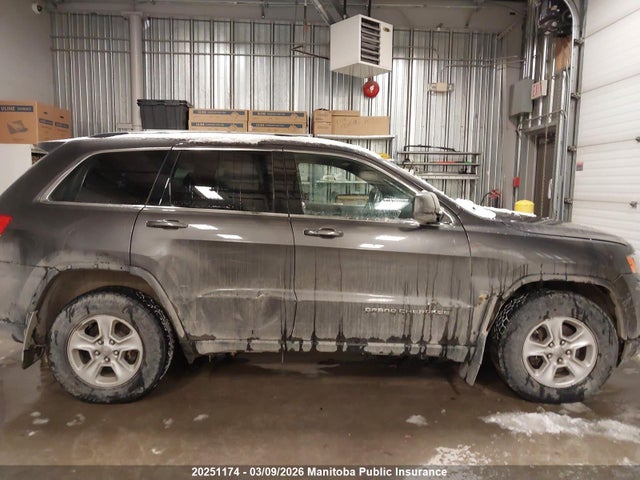 1C4RJFAGXFC799618 Jeep Grand Cherokee Laredo