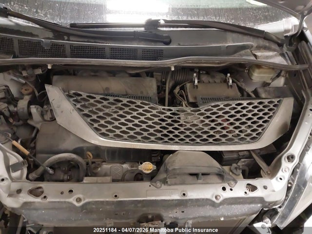 5TDXK3DC9FS645556 Toyota Sienna Se V6