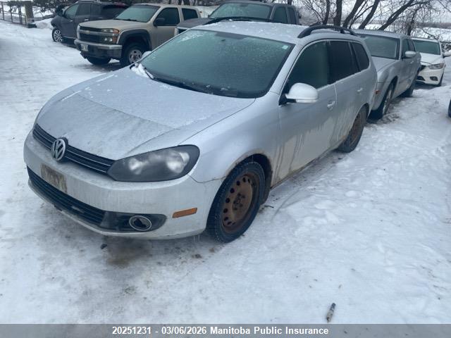 Aukcja sprzedaży 2010 Volkswagen Golf 2.0 Tdi, vin: 3VWKL7AJ6AM685732, numer aukcji: 20251231
