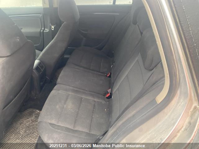 Aukcja sprzedaży 2010 Volkswagen Golf 2.0 Tdi, vin: 3VWKL7AJ6AM685732, numer aukcji: 20251231