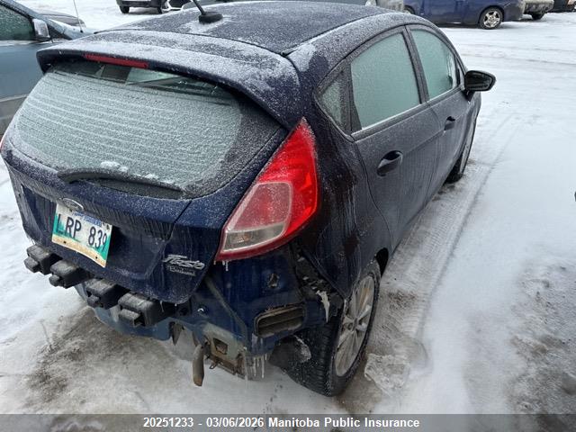 20251233 :رقم المزاد ، 3FADP4EJ9GM187614 vin ، 2016 Ford Fiesta Se مزاد بيع