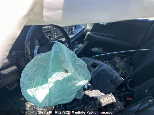3KPA35AB4JE116853 KIA Rio5 Ex