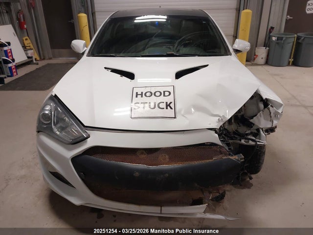 KMHHT6KJ1GU137482 Hyundai Genesis V6