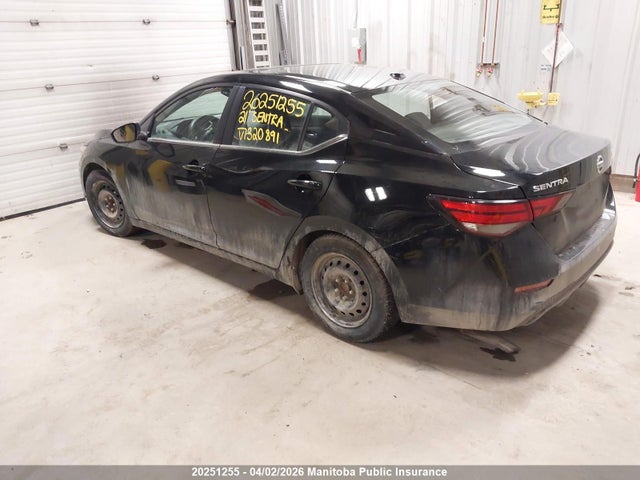 3N1AB8CV0MY320891 Nissan Sentra 2.0 Sv