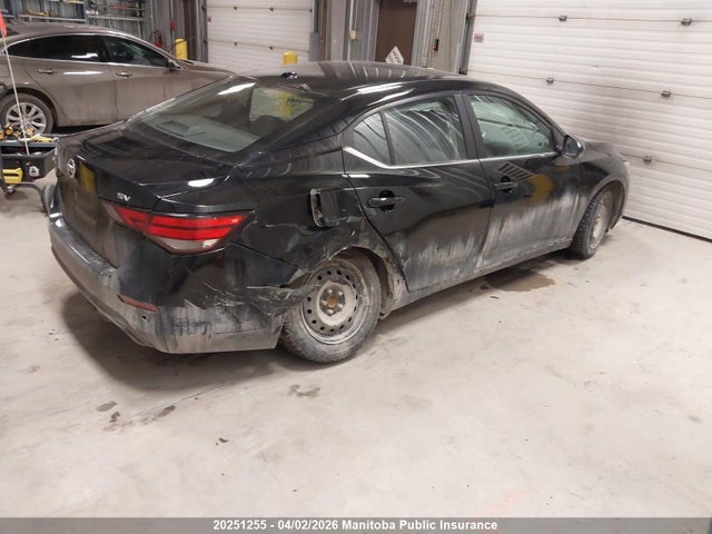3N1AB8CV0MY320891 Nissan Sentra 2.0 Sv