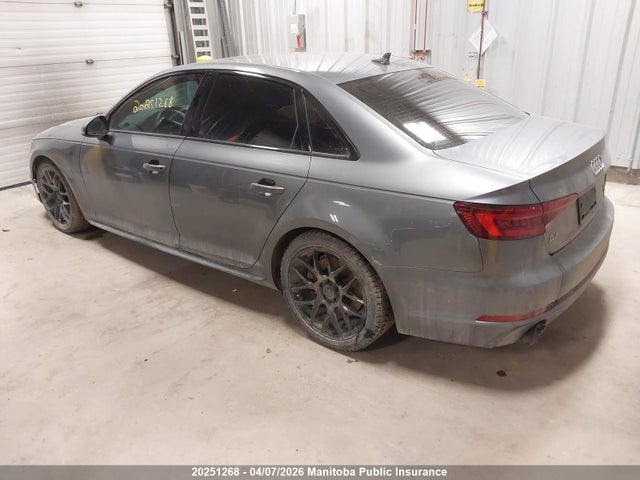 WAUBNAF45JN014634 Audi A4 2.0t Quattro