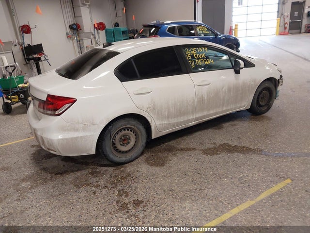 20251273 :رقم المزاد ، 2HGFB2F48FH057224 vin ، 2015 Honda Civic Lx مزاد بيع