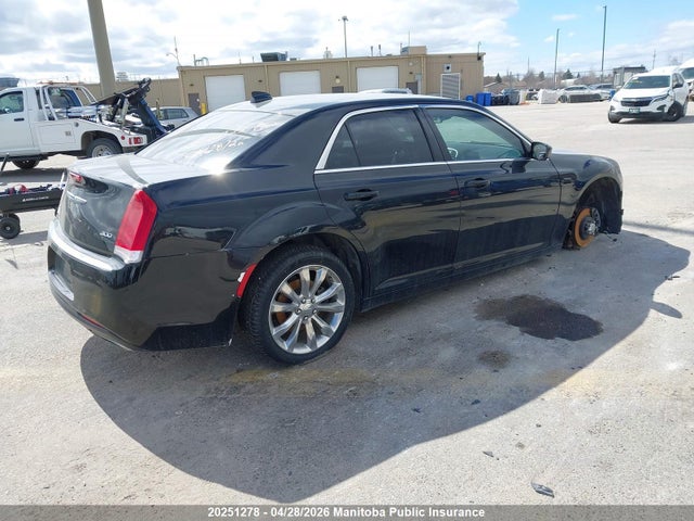 2018 Chrysler 300 Limited მანქანა იყიდება აუქციონზე, vin: 2C3CCARG5JH226725, აუქციონის ნომერი: 20251278