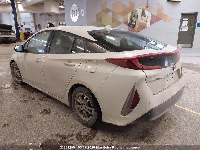 20251290 :رقم المزاد ، JTDKARFP3J3091439 vin ، 2018 Toyota Prius Prime مزاد بيع