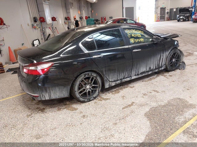 1HGCR2F01HA804479 Honda Accord Touring