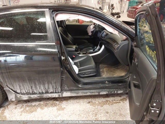 1HGCR2F01HA804479 Honda Accord Touring