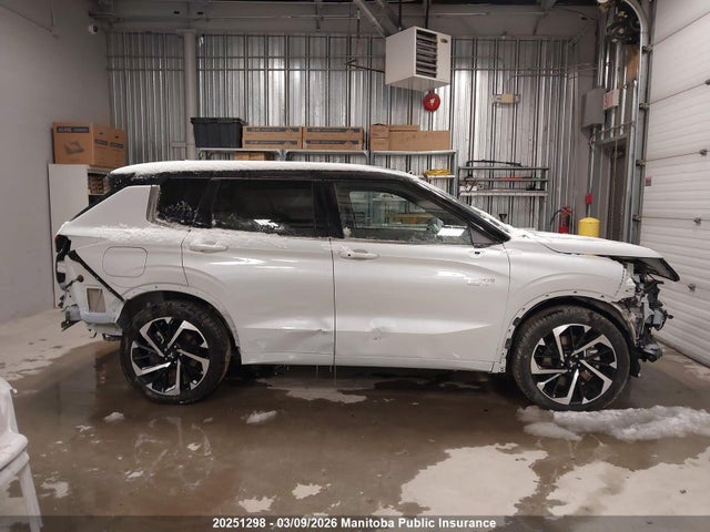 JA4T5WA95SZ613285 Mitsubishi Outlander Gt Hybrid