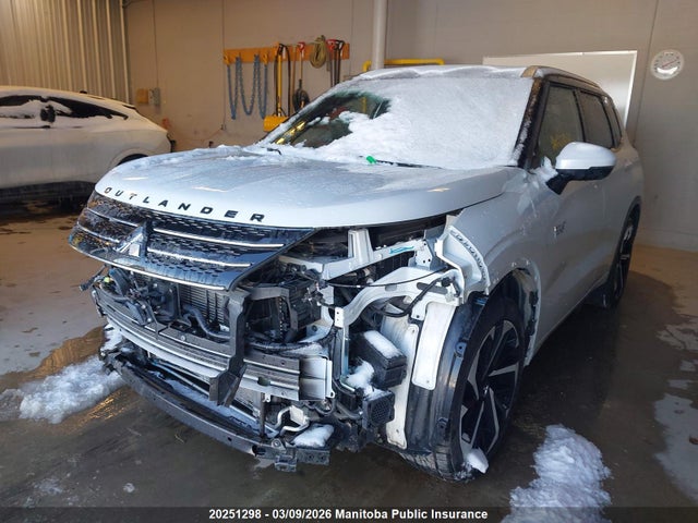 JA4T5WA95SZ613285 Mitsubishi Outlander Gt Hybrid