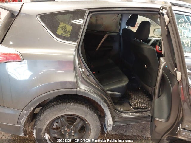 20251327 :رقم المزاد ، 2T3BFREV3HW685473 vin ، 2017 Toyota Rav4 Le مزاد بيع