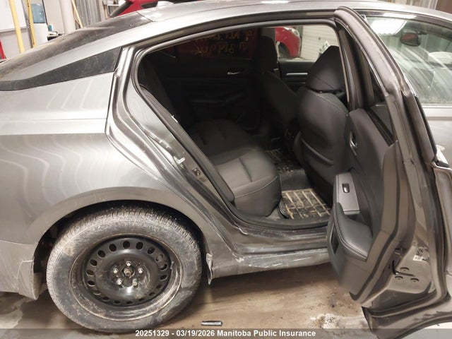 20251329 :رقم المزاد ، 1N4BL4DW4KN314946 vin ، 2019 Nissan Altima 2.5 Sv مزاد بيع