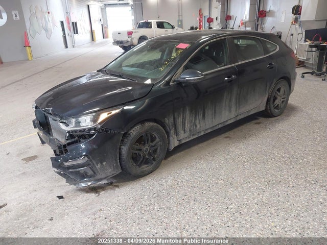20251338 :رقم المزاد ، KNAF55AC5L5056408 vin ، 2020 Kia Forte5 Ex مزاد بيع
