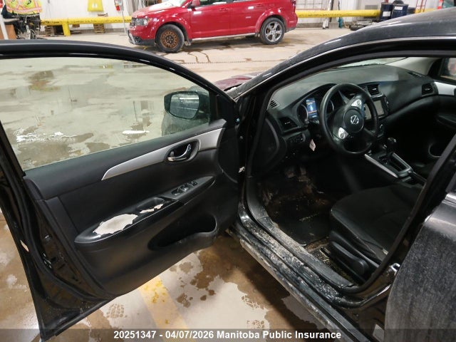 3N1AB7APXKY281786 Nissan Sentra 1.8 S