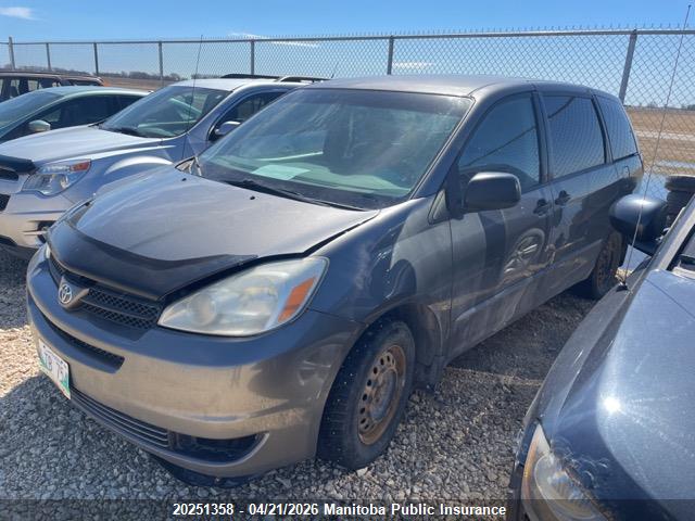 2005 Toyota Sienna Ce V6 მანქანა იყიდება აუქციონზე, vin: 5TDZA29C15S257072, აუქციონის ნომერი: 20251358