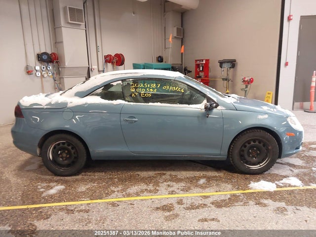 20251387 :رقم المزاد ، WVWHA7AH7AV010543 vin ، 2010 Volkswagen Eos 2.0t مزاد بيع