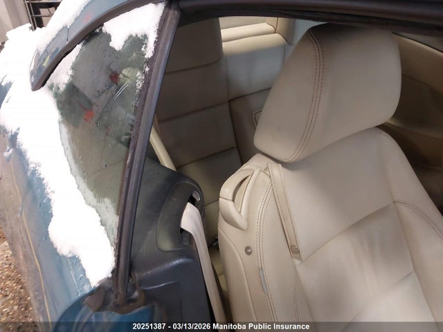 20251387 :رقم المزاد ، WVWHA7AH7AV010543 vin ، 2010 Volkswagen Eos 2.0t مزاد بيع