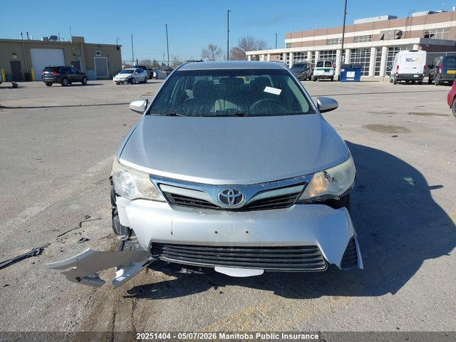 20251404 :رقم المزاد ، 4T1BF1FK7CU085949 vin ، 2012 Toyota Camry Le مزاد بيع