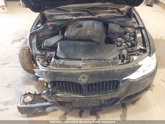 20251441 :رقم المزاد ، WBA8D9C59JA614539 vin ، 2018 Bmw 330i Xdrive مزاد بيع