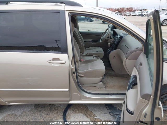 20251442 :رقم المزاد ، 5TDZA23C95S387223 vin ، 2005 Toyota Sienna Le V6 مزاد بيع