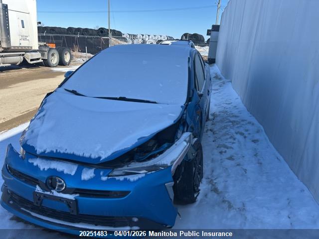 JTDL9RFU3K3001257 Toyota Prius Awd-e